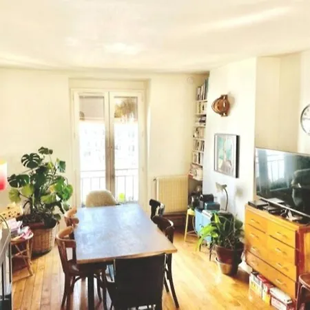 Nice And Cozy Flat In Montmartre ! Párizs